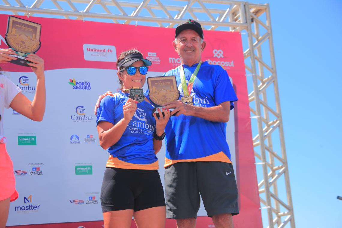 Cambuí Supermercados inova no patrocínio para os 10 anos da Meia de Porto Seguro. Cambuí Supermercados inova no patrocínio para os 10 anos da Meia de Porto Seguro.