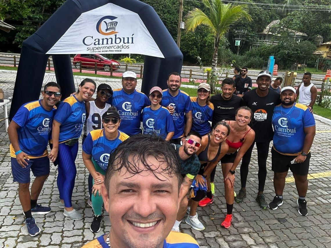 Cambuí Supermercados inova no patrocínio para os 10 anos da Meia de Porto Seguro. Cambuí Supermercados inova no patrocínio para os 10 anos da Meia de Porto Seguro.